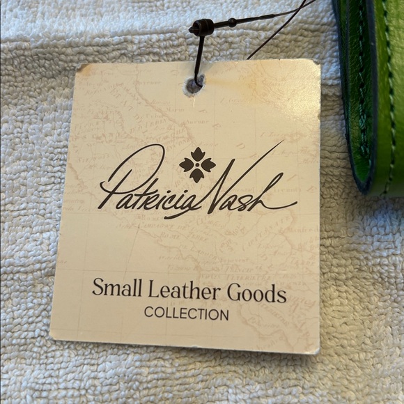 Patricia Nash Leather Wallet - Picture 6 of 7